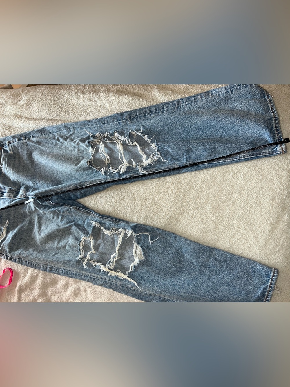 American Eagle Distressed Light Blue Super High-Rise Baggy Straight Leg Jeans - Picture 13 of 13